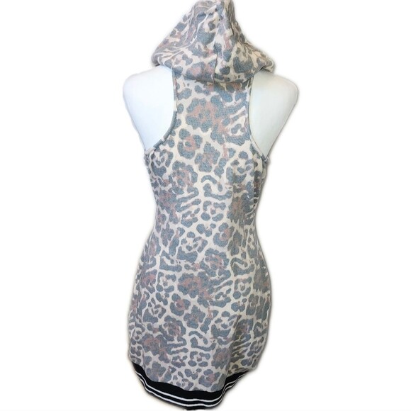 Venus Sleeveless Hoodie Mini Dress With Criss Cross Elastic Waistband, Small - Picture 4 of 7